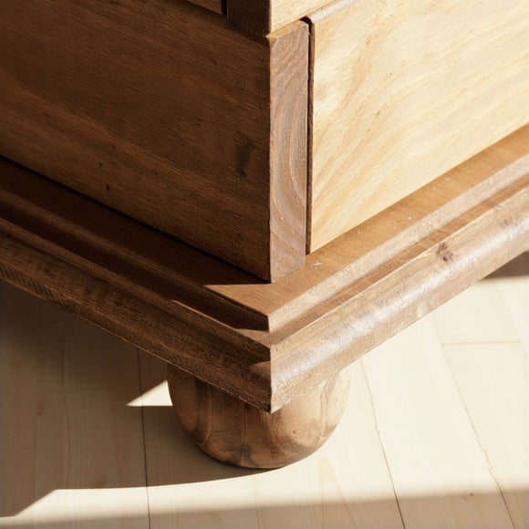 Corona Storage Trunk, Pine